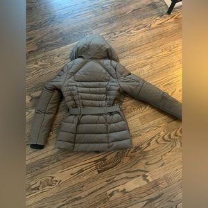 Almost new vintage North Face ski coat!